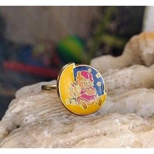 Disney Winnie The Pooh & Piglet Gold Ring SZ 6